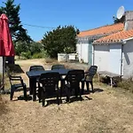 Maison Renovee Au Coeur De Brem, 4 Couchages, Jardin, Wifi - Fr-1-231-340 브렘 쉬르 메르