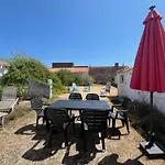 Maison Renovee Au Coeur De Brem, 4 Couchages, Jardin, Wifi - Fr-1-231-340 * 브렘 쉬르 메르