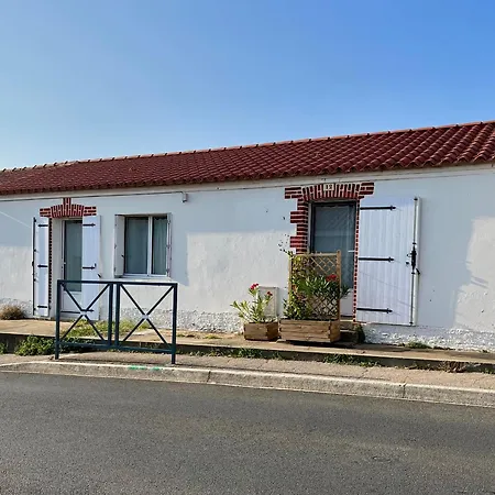 Maison Renovee Au Coeur De Brem, 4 Couchages, Jardin, Wifi - Fr-1-231-340 펜션